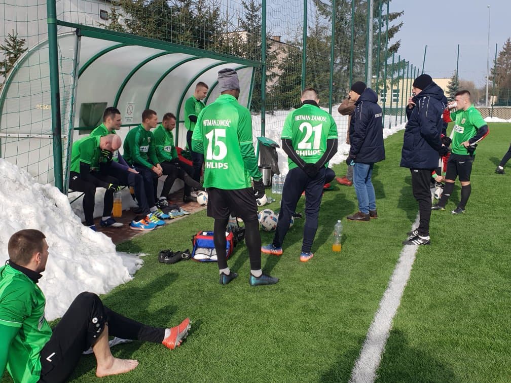 Grad goli w sparingu