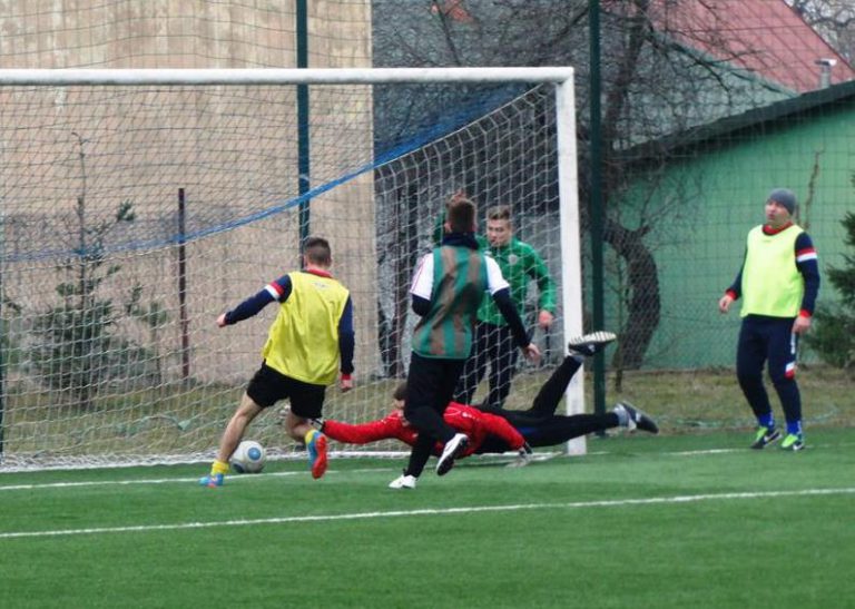 Juniorzy: Przegrana z Ostoją Skierbieszów