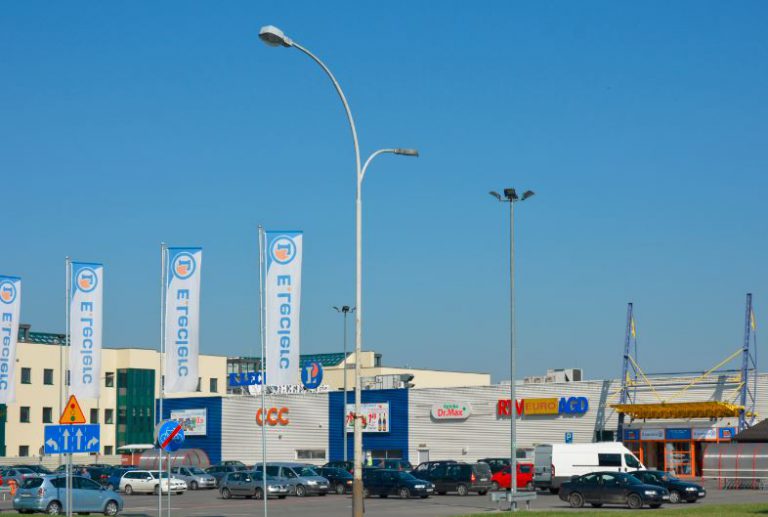 Kibice Hetmana Zamość robią zakupy w supermarkecie „E. Leclerc”, aby wspierać swój klub