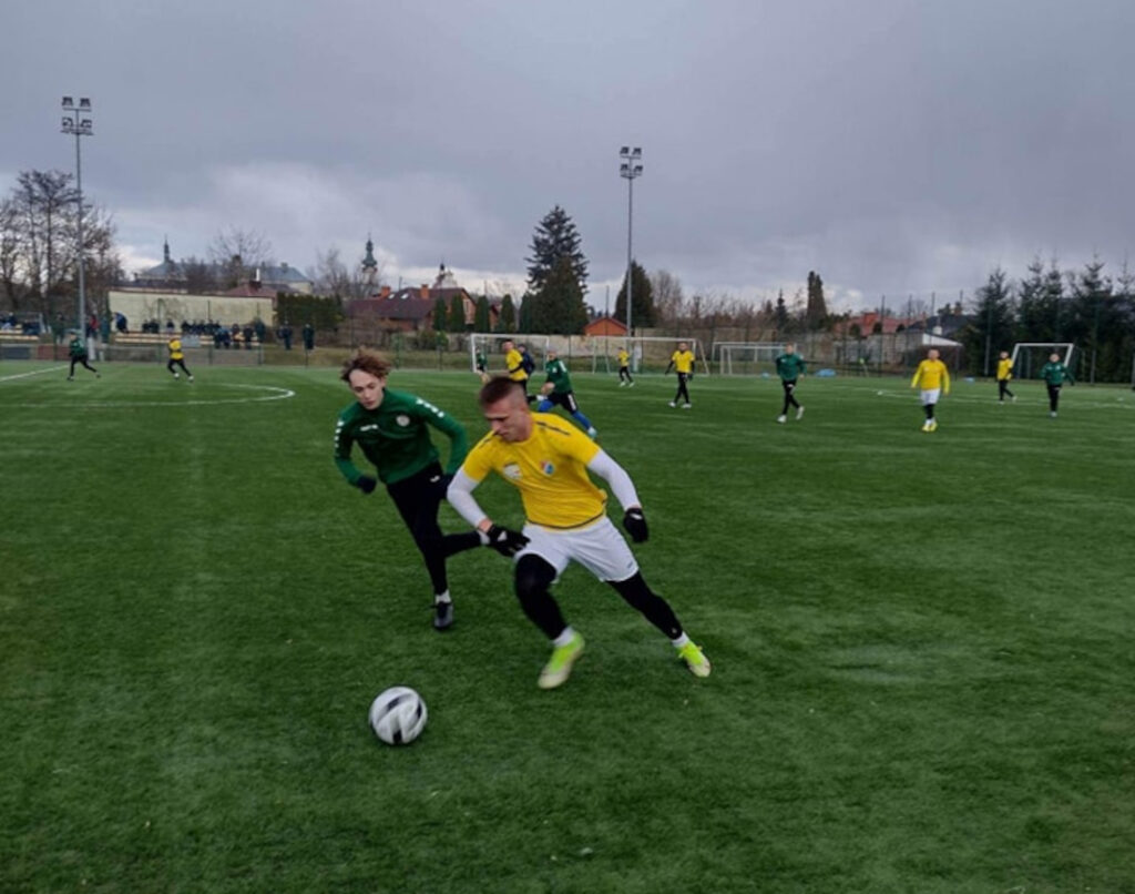 Lekcja futbolu od Startu