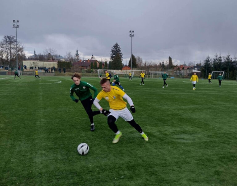 Lekcja futbolu od Startu