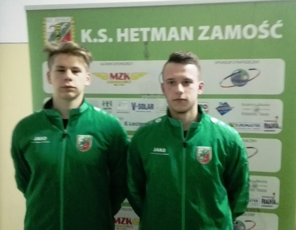 Dwóch utalentowanych młodzieżowców wzmacnia Hetmana