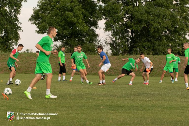 Porażka w pierwszym sparingu