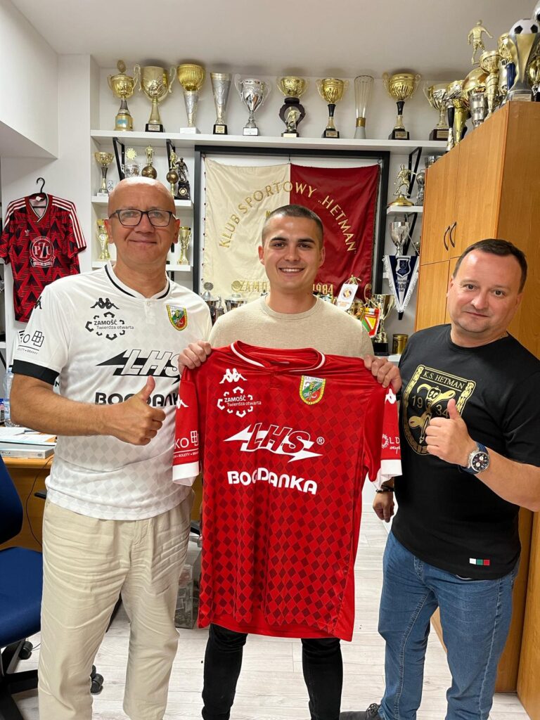 Pierwsze ruchy transferowe