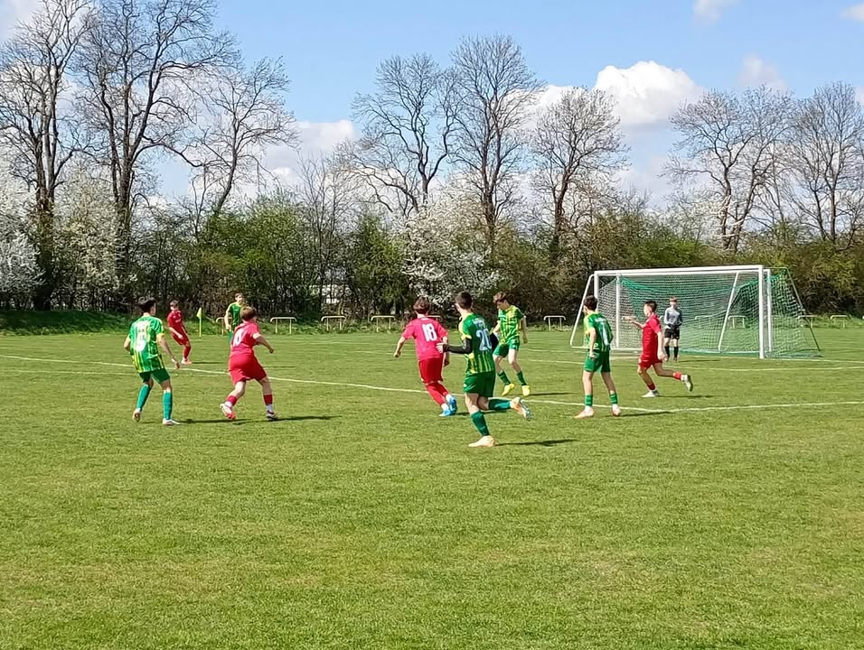 #U15 🤍💚❤️ W sobotę na boiskach za rotunda trampkarze starsi podejmowali Niedźwiadek Chełm facebook akademii – zdjęcie 6