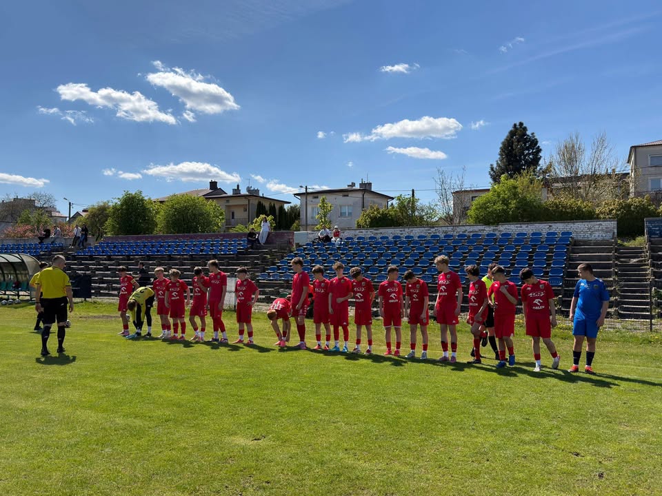 #U15 🤍💚❤️ Trampkarz starszy w ostatni tydzień rozegrał 3 ligowe mecze facebook akademii – zdjęcie 2