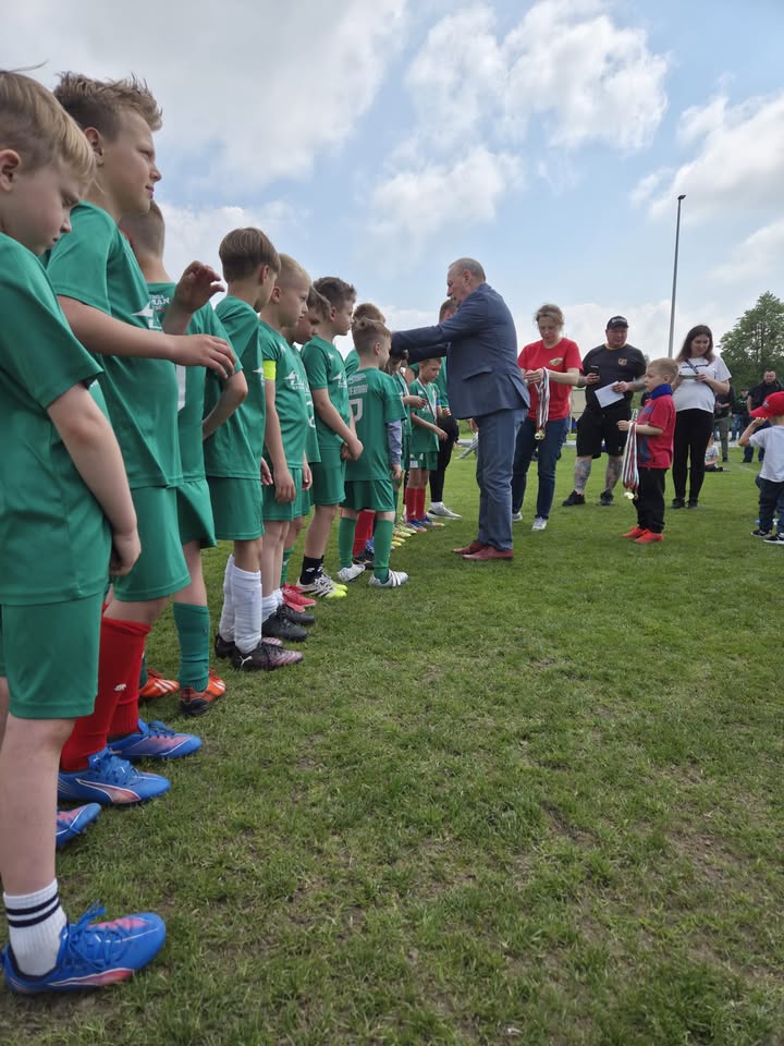 #U9 ⚪️🟢🔴 W niedzielę odbył się turniej Hetman Cup 2017 organizowany przez Hetman Zamość facebook akademii – zdjęcie 3