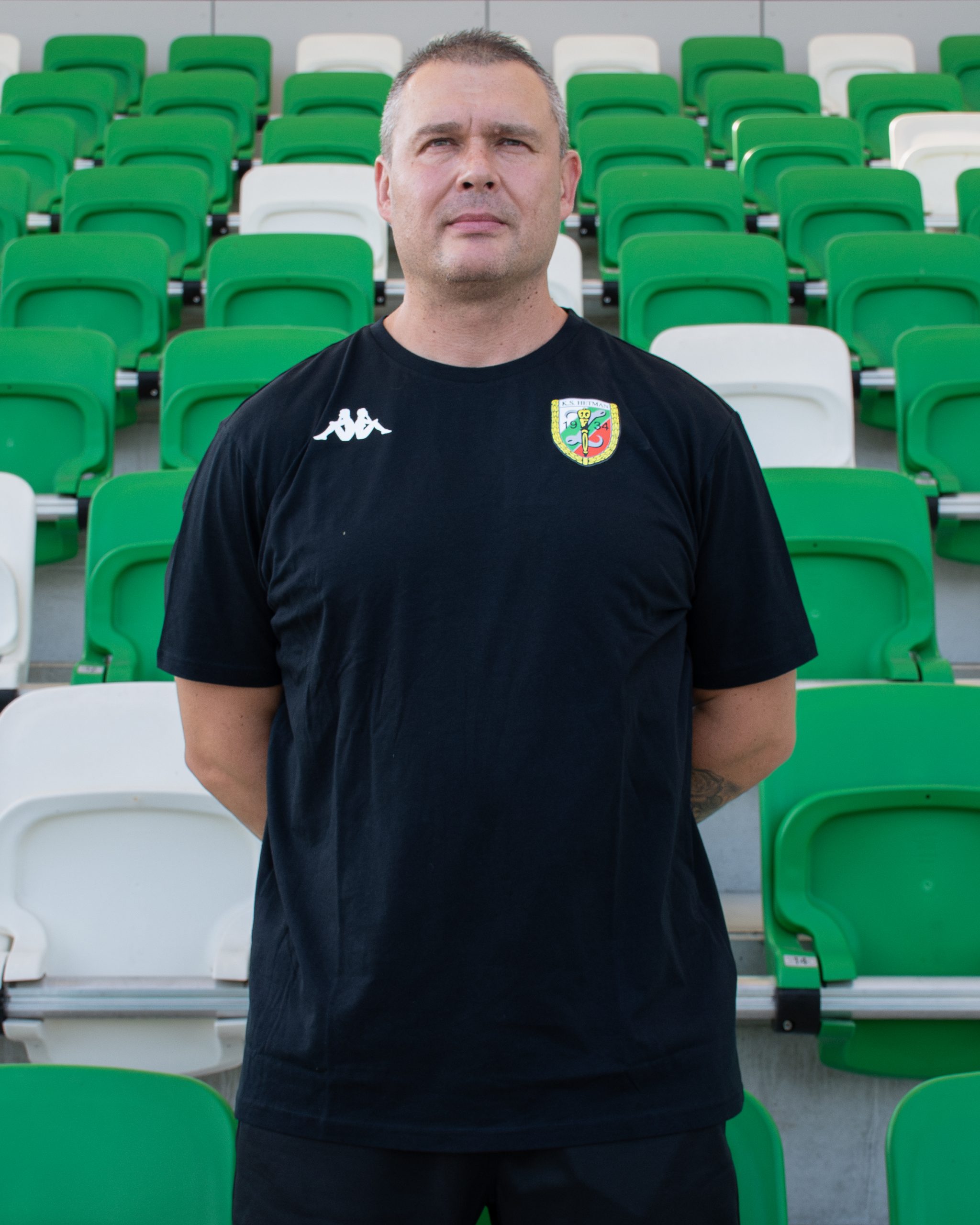 Dariusz Trond